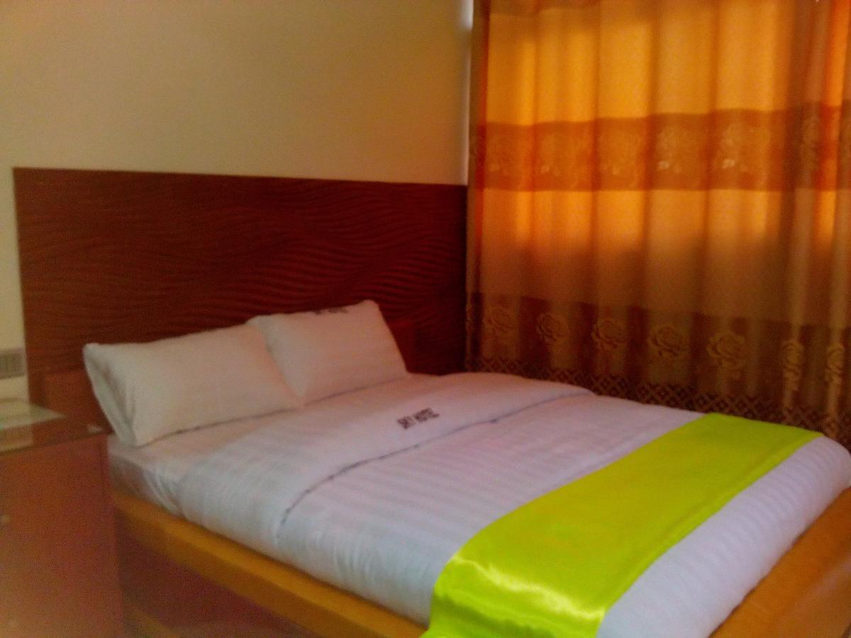 Hotel Ok Kampala Dış mekan fotoğraf