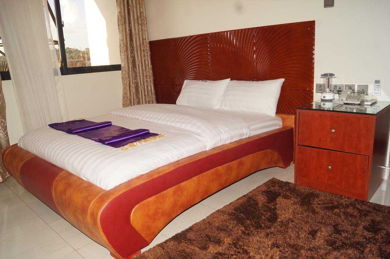 Hotel Ok Kampala Dış mekan fotoğraf