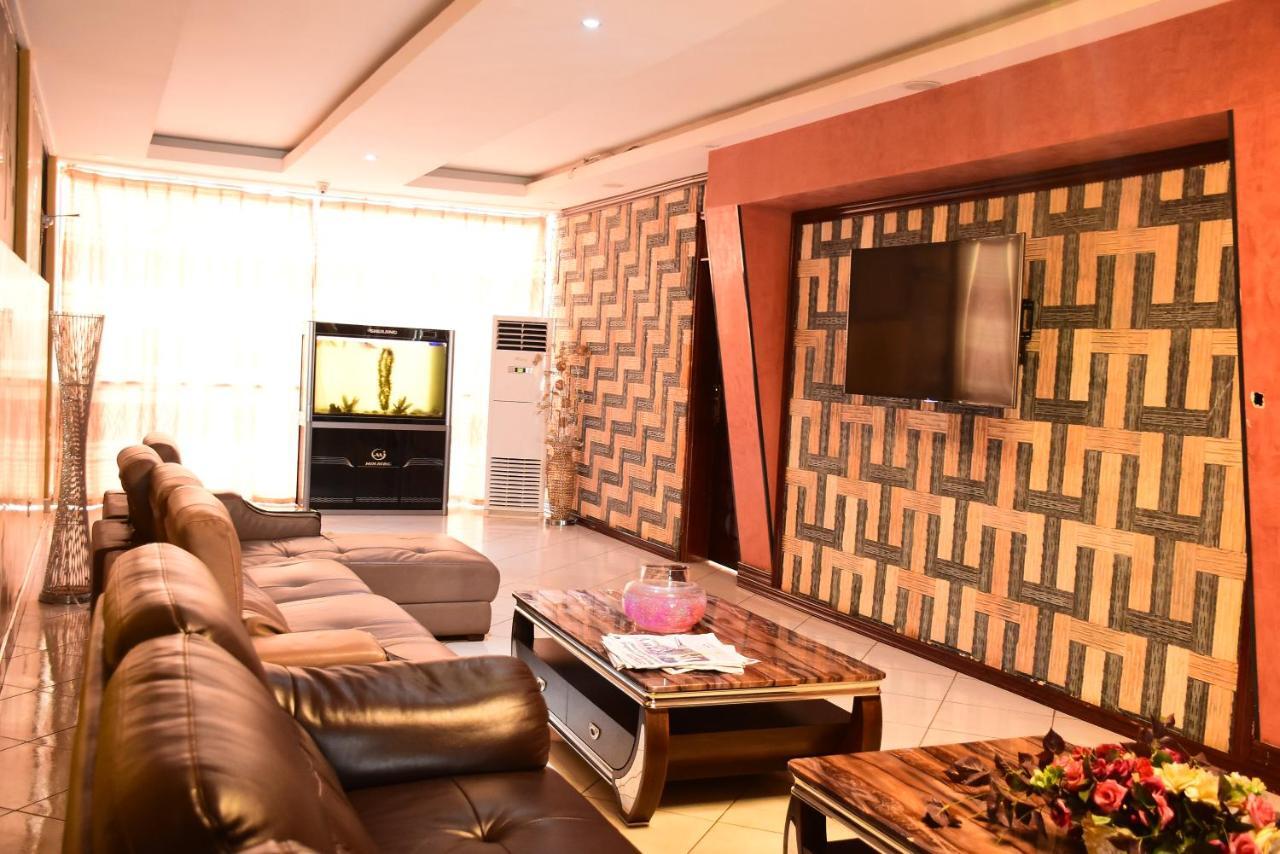 Hotel Ok Kampala Dış mekan fotoğraf